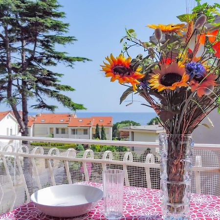 Apartamento H11 Terrazzo Al Mare - Riva Ligure - Spiagge Exterior foto